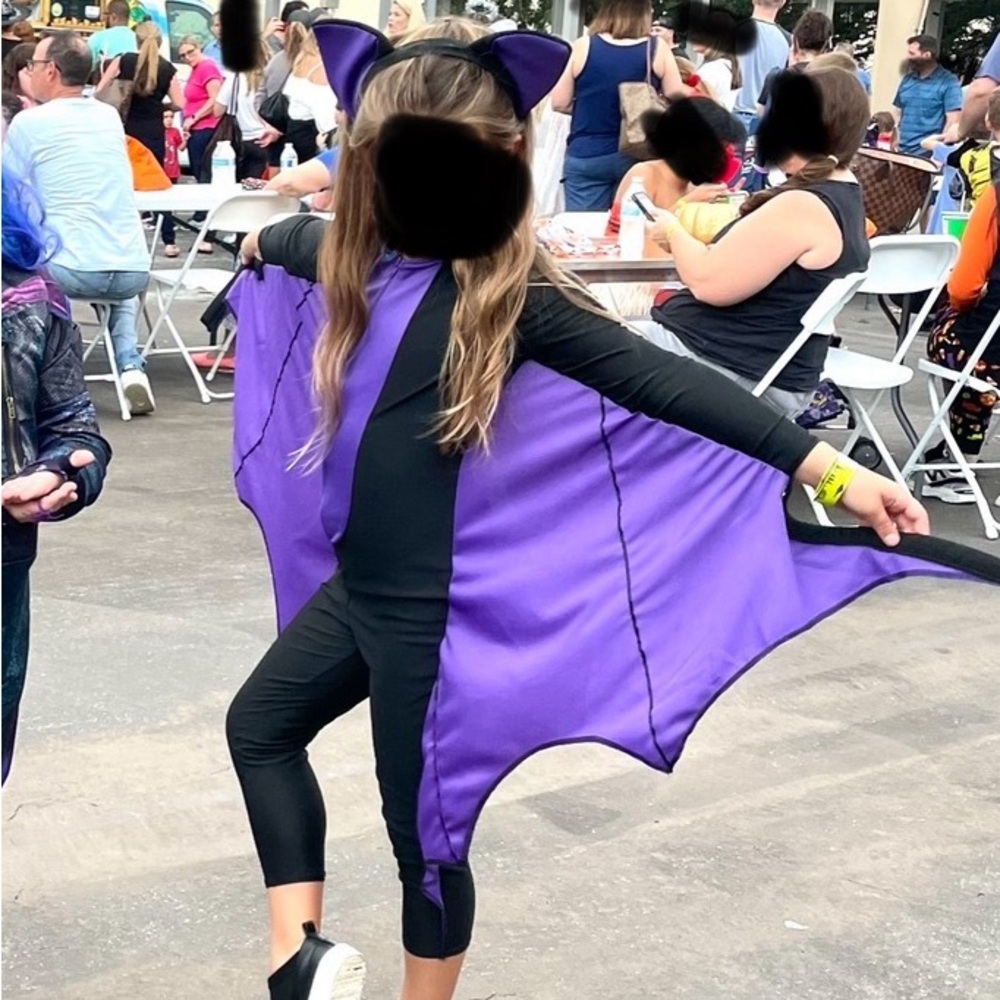 Bat costume SMALL. front zip one piece with matching headband.